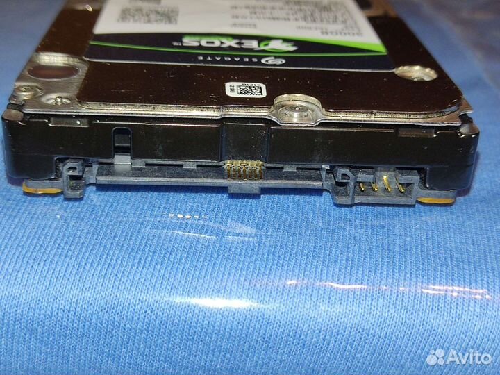 Жесткий диск Seagate Exos 15E900 300 Гб st300mp000