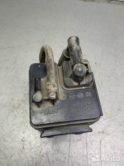 Абсорбер Mitsubishi Lancer 9 седан 1.6 4G18 2003