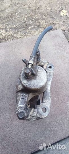 Суппорт передний Хонда cr-v левый