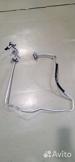 Шланг кондиционера 7H1820741AA VW Transporter T5