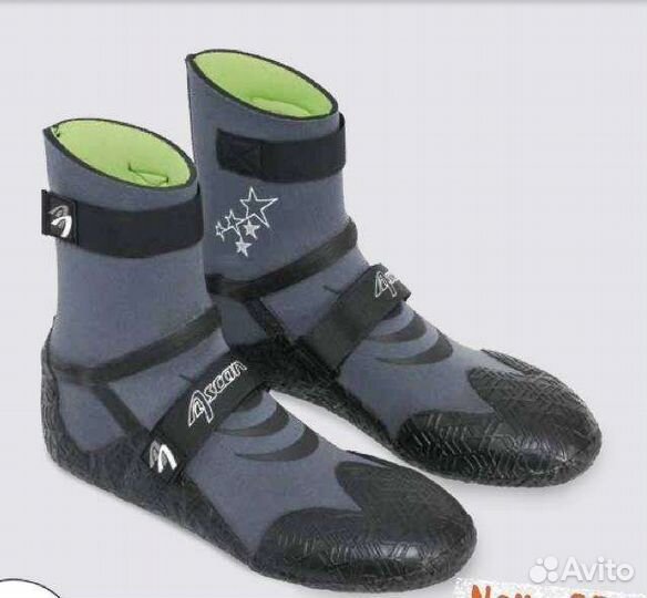 Гидроботинки