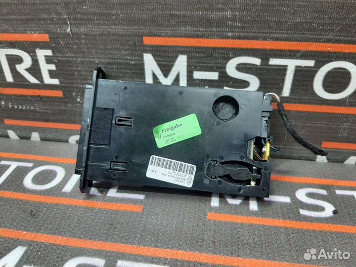 Бардачок Audi A8 4E/D3 BVJ 2008