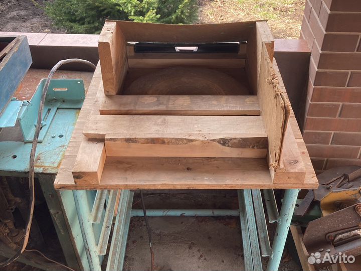 Шлифовальный станок