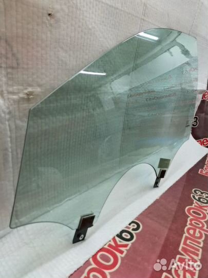 Стекло передний левый Mercedes-Benz S-Class