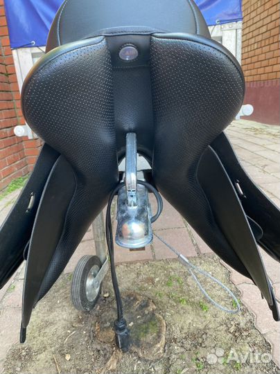 Седло Wintec 500 универсальное 17 размер