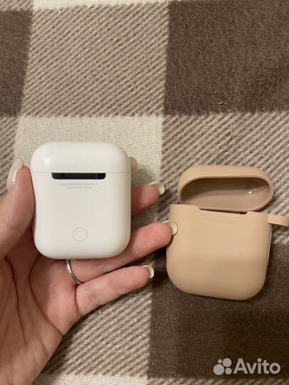 Airpods 1