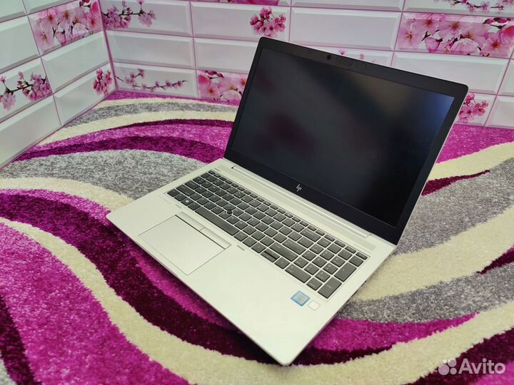 Ноутбук HP IPS экран Intel Core i7