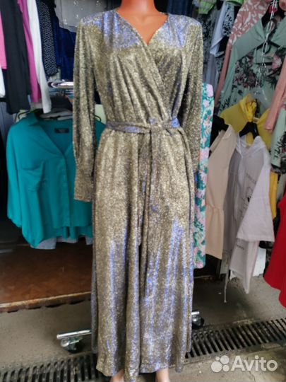 Платье нарядное. Р. 52