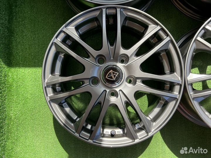 R15 Weds Velva Sport 5x114.3 6JJ ET+53 цо73,1мм 6