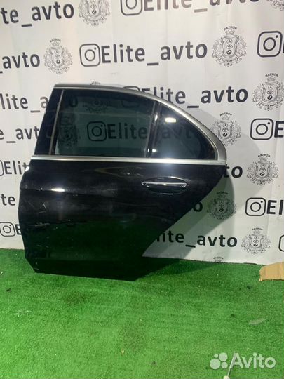 Дверь задняя левая Mercedes W205