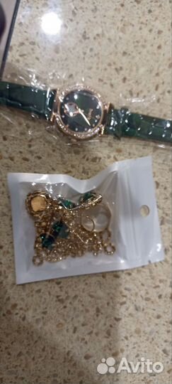 Часы женские набор