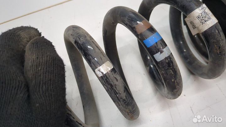 Пружина подвески Jaguar F-Pace, 2016