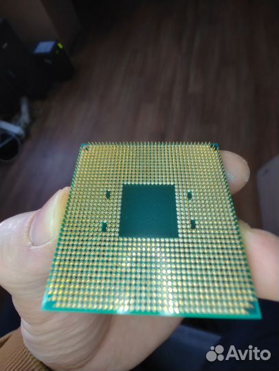 Процессор Ryzen 7 2700 pro