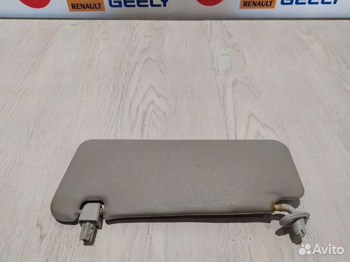 Козырек солнцезащитный Geely GC6 Лев