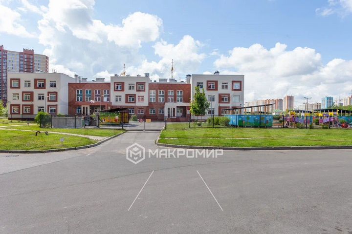 3-к. квартира, 106 м², 10/23 эт.