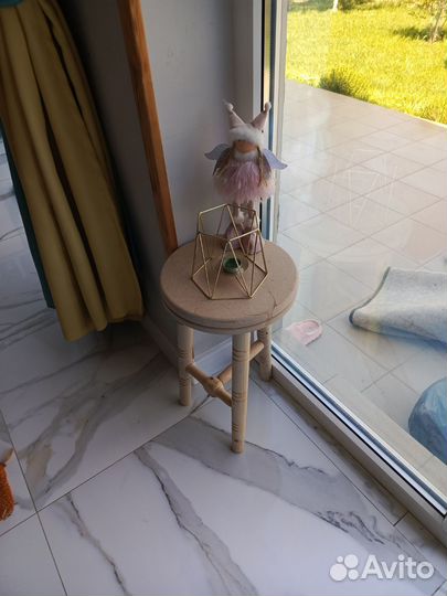 Табурет интерьерный