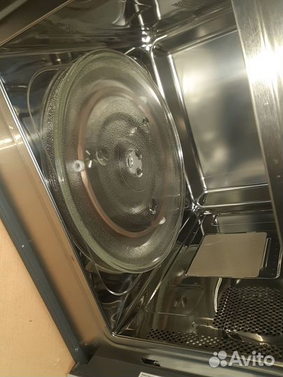 Встраиваемая микроволновая печь Bosch BFL554MW0