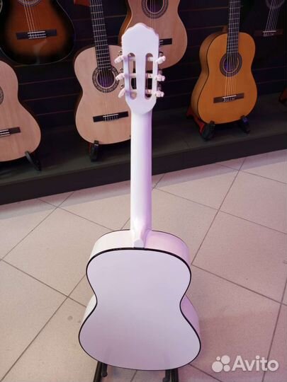 Классическая гитара