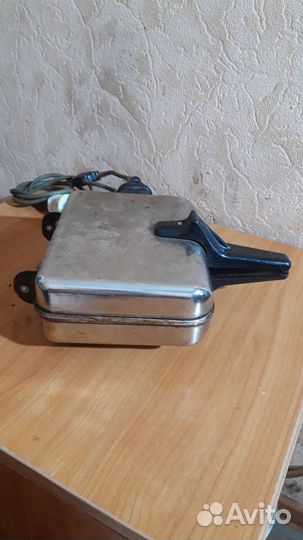 Электровафельница СССР советская