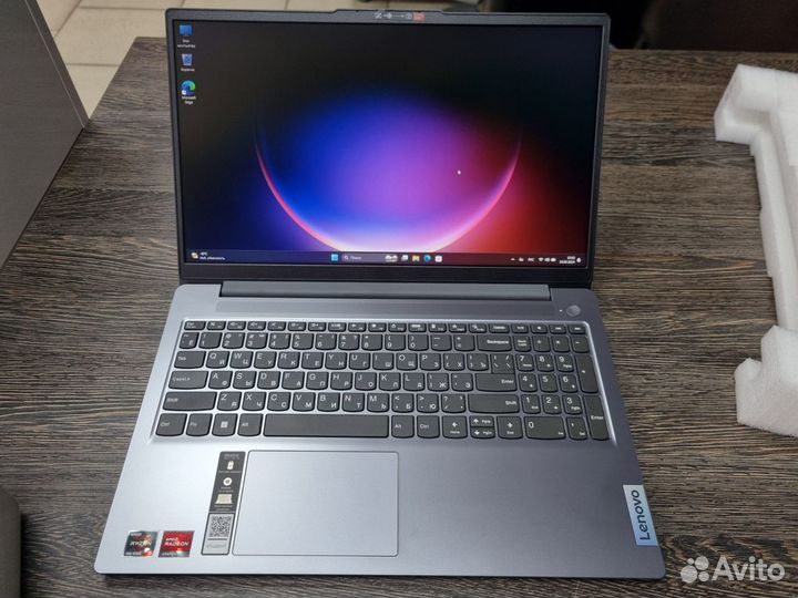 Новые ноутбуки Lenovo Ryzen 5 7520u/8gb DDR5/256