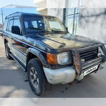 Mitsubishi Montero 3.0 AT, 1995, 340 000 км, с пробегом, цена 140 000 руб.