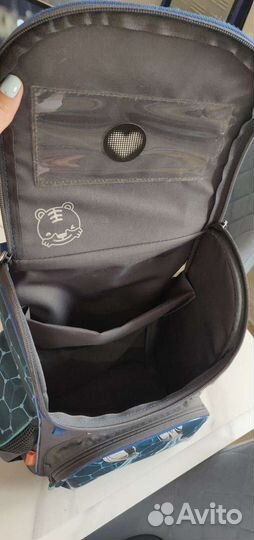 Рюкзак школьный б/у Tiger family