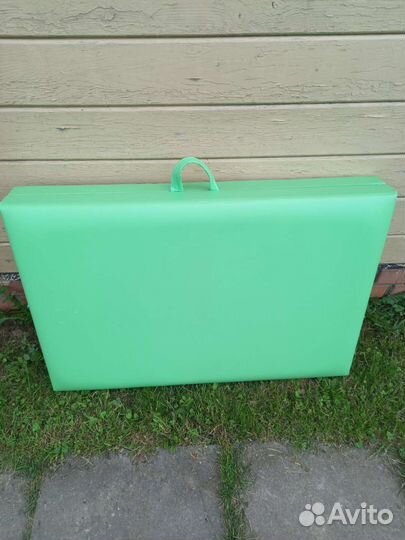 Кушетка косметическая