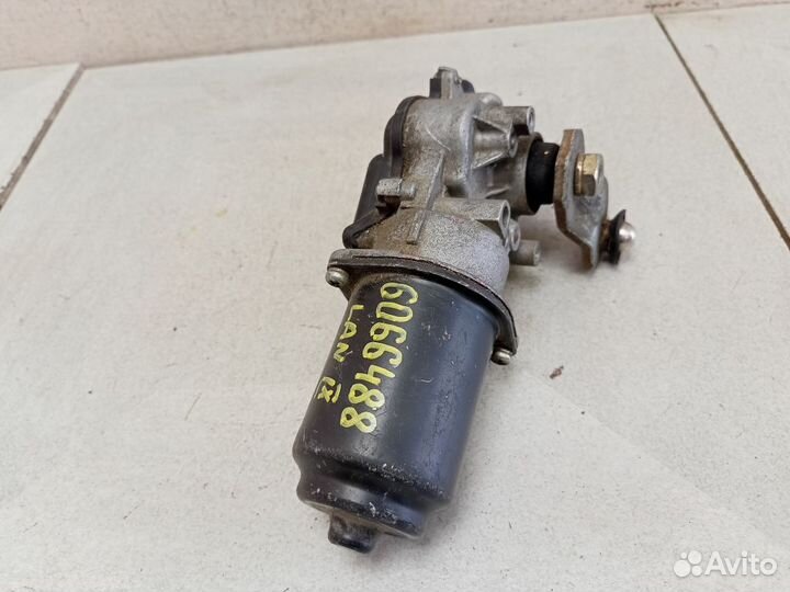 Моторчик стеклоочистителя передний