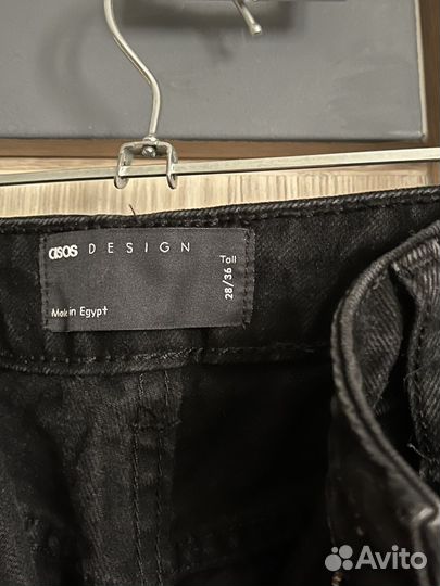 Джинсы рваные