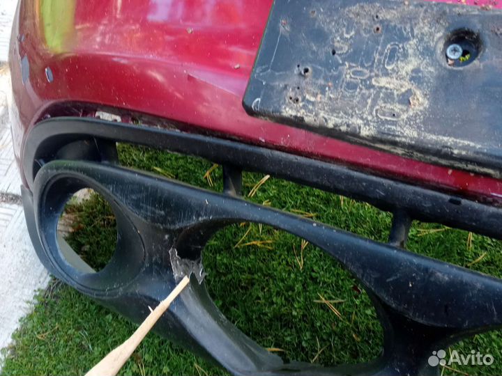 Бампер и другие запчасти для Ниссан жук