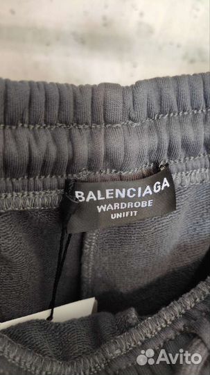 Шорты Balenciaga