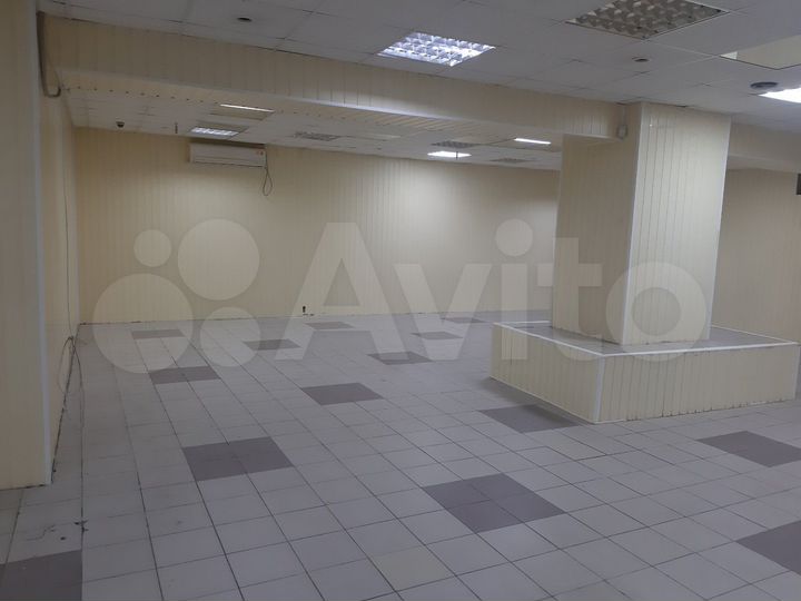 Торговая площадь, 160 м²