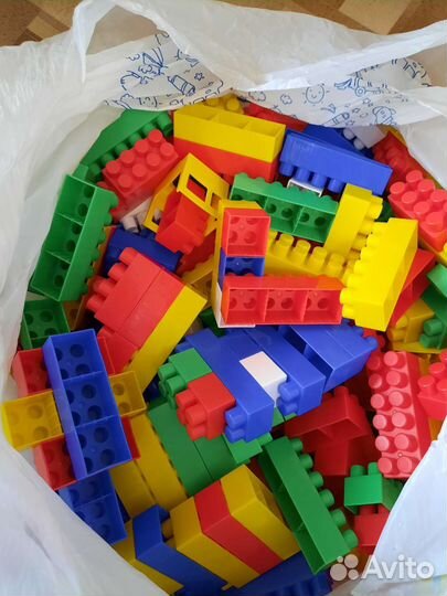 Большой пакет лего конструктора