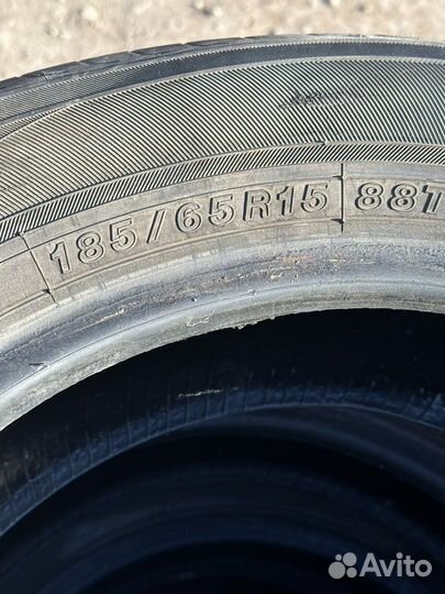 Yokohama BluEarth AE01 185/65 R15 88T