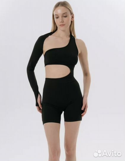 Комбинезон спортивный