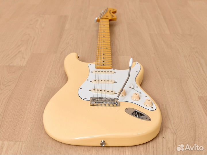 Электрогитара Fender Yngwie Malmsteen Stratocaster