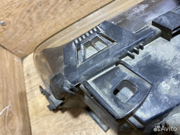 Фара передняя правая BMW E46 седан, дорест 141715