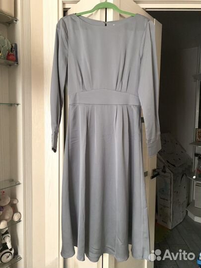 Платье миди H&M новое