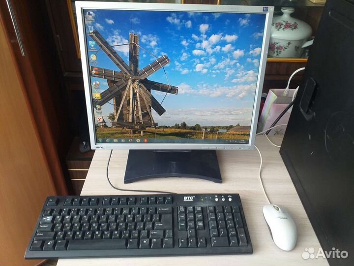 Офисный компьютер