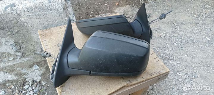 Зеркала на гранту