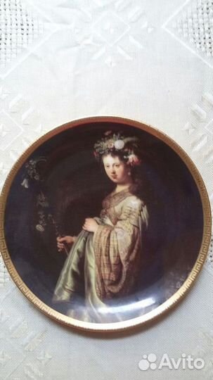 Декоративные фарфоровые