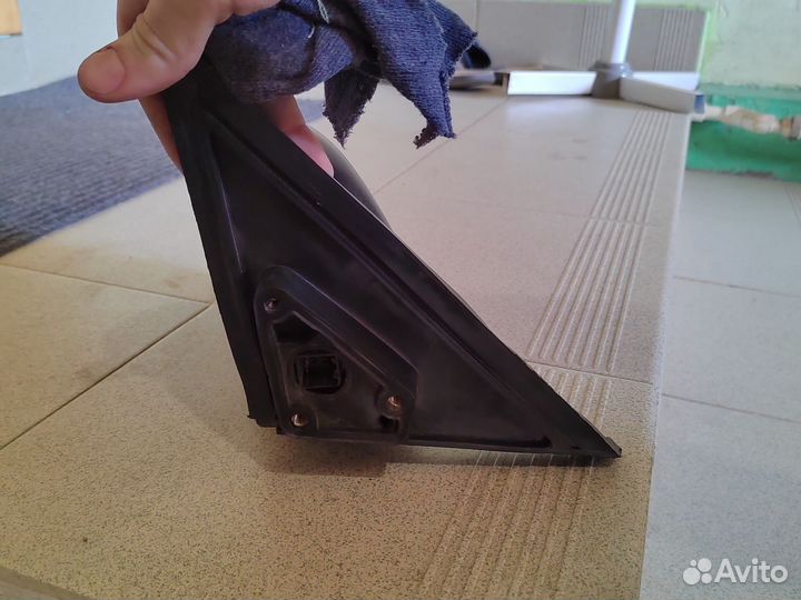 Зеркало на hyundai accent левое