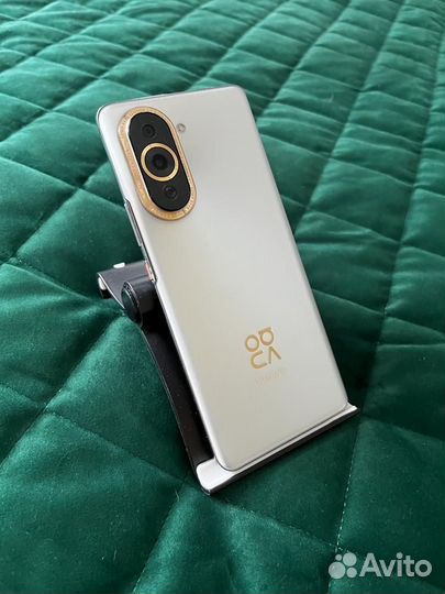 HUAWEI nova 10 Pro, 8/256 ГБ