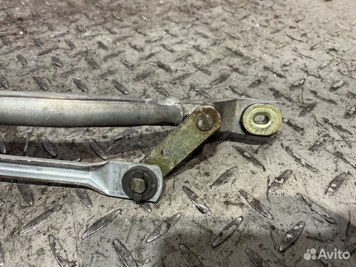 Трапеция дворников Volkswagen Passat B5