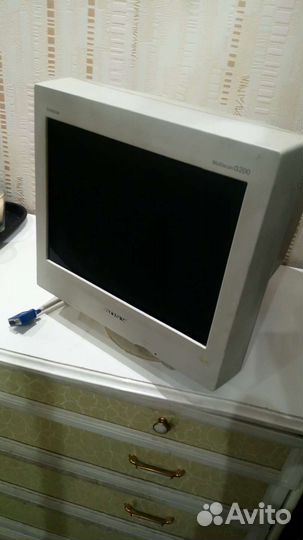 Монитор sony trinitron Multiscan G200P