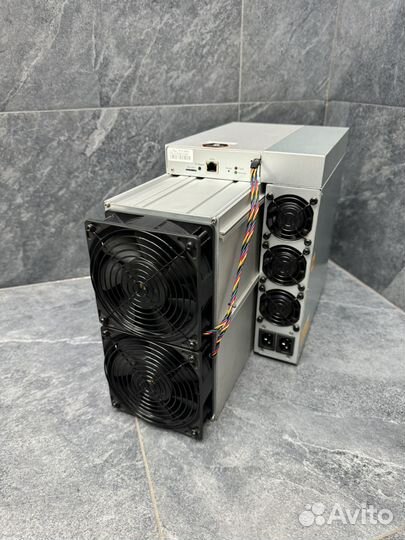 Antminer Z15Pro 840 Ksol/s