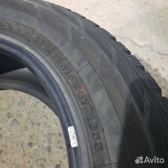 Yokohama Ice Guard IG55 205/60 R16