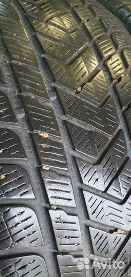 Pirelli Scorpion Winter 285/40 R21 L