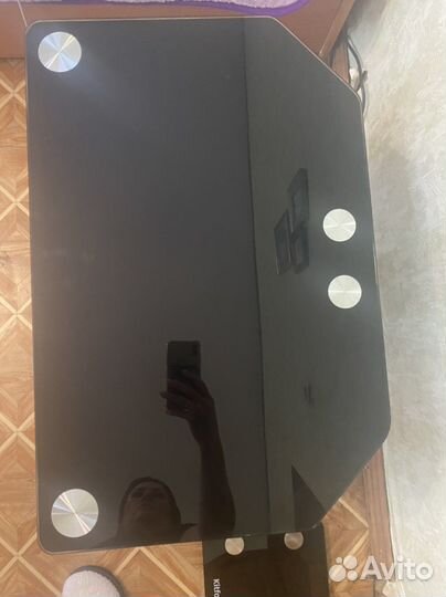 Стеклянная тумба