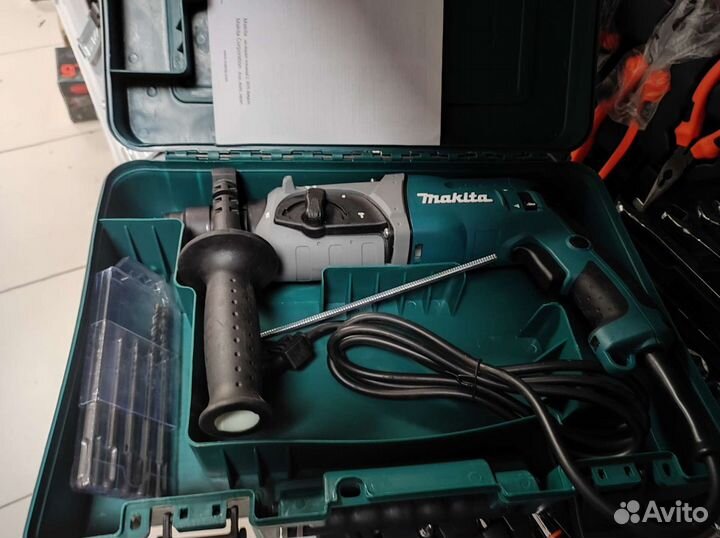 Перфоратор makita